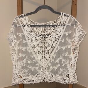 Rewind Elegant White Lace Women Top Size Medium